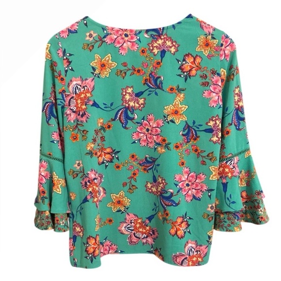 Anthropologie Fig and Flower Floral Flounce Sleeve Blouse - Size MP - Picture 2 of 9